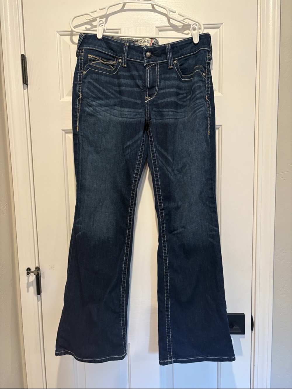 Ariat Dark Blue Denim Jeans with Contrast Stitching, 31R